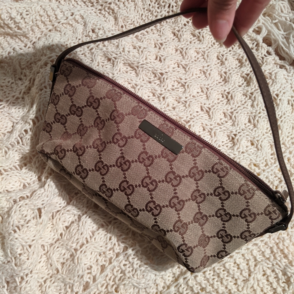 *sold* Tan and brown GG canvas Gucci Boat Pochette